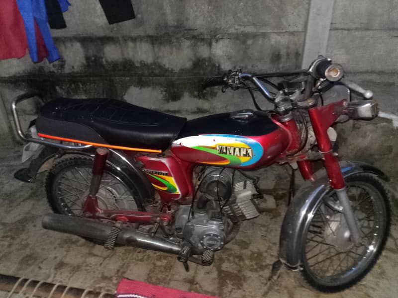 Yamaha 1
