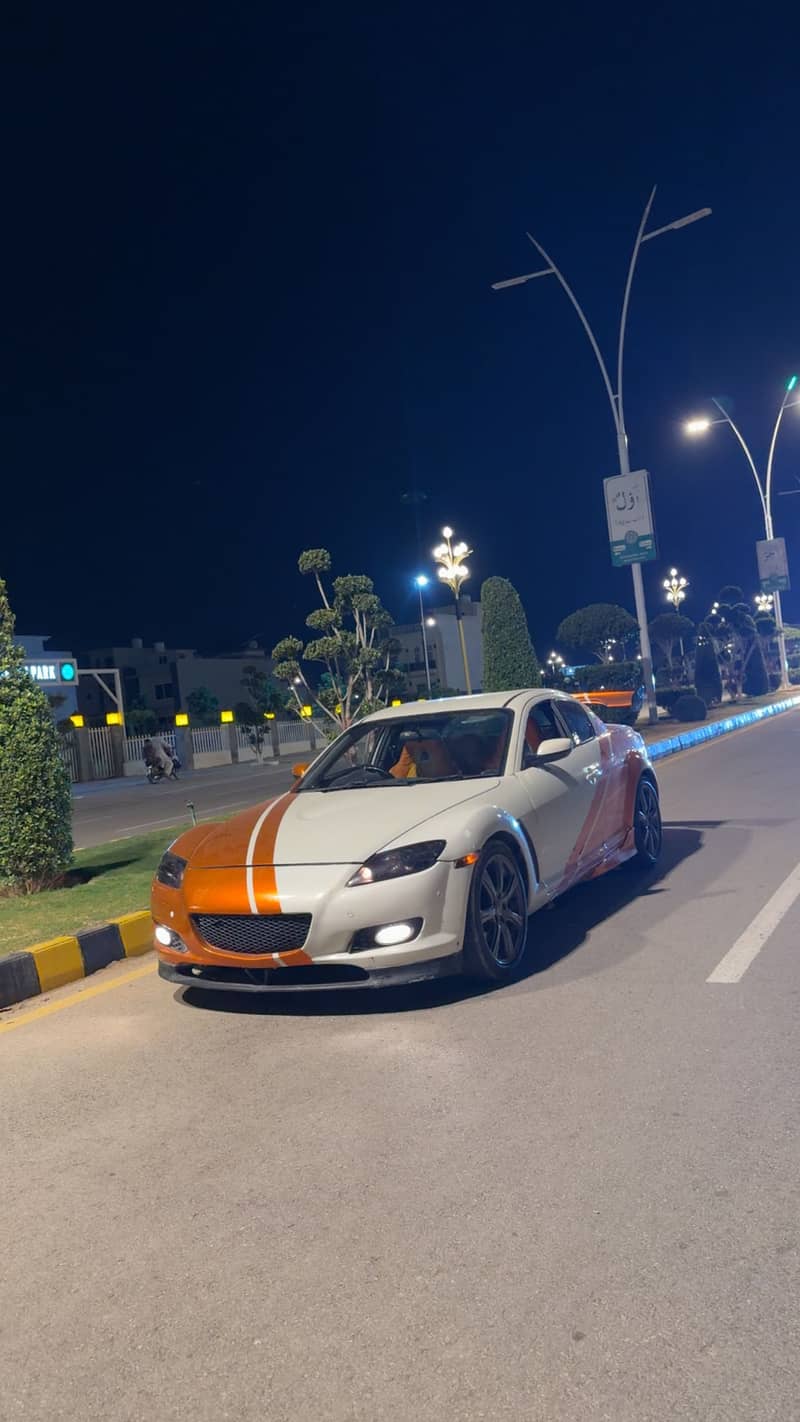 Mazda RX8 2004 0