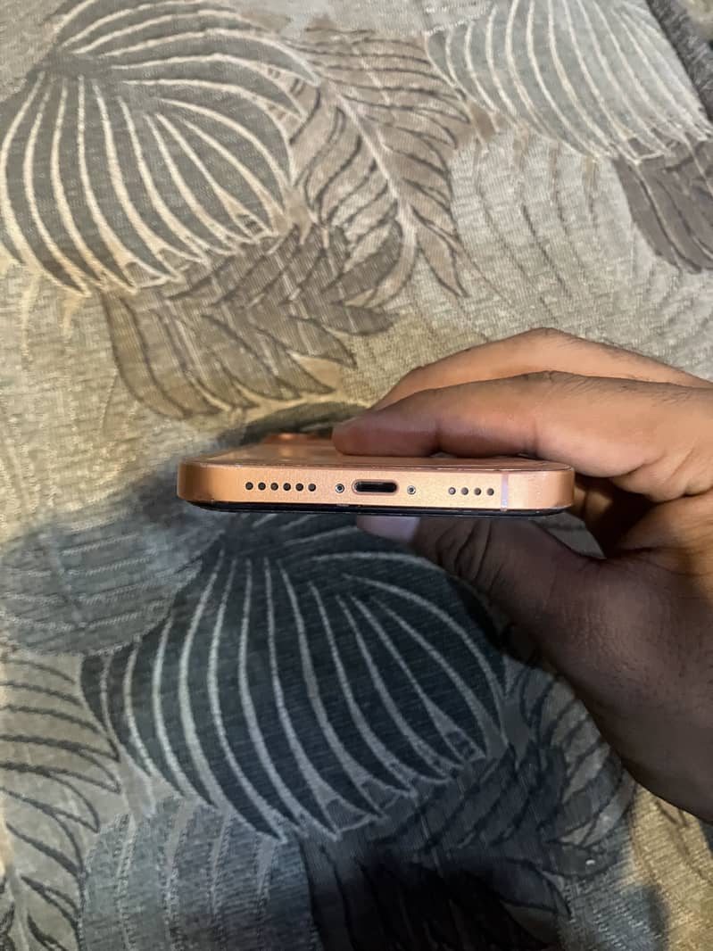 Apple iPhone 17 0