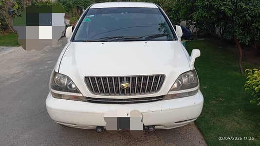 2002 Lexus Harrier