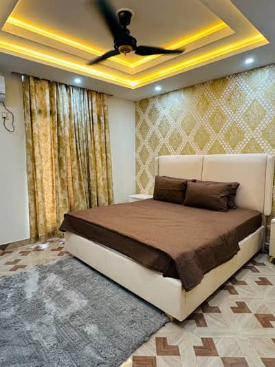 Short time 1bed ROM full furnished apartments safe and scour 100%coupe allow