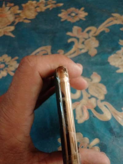 Apple iPhone XS