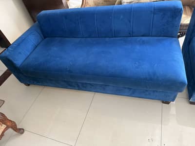 6 seater Premium sofa with Wooden Corner and table