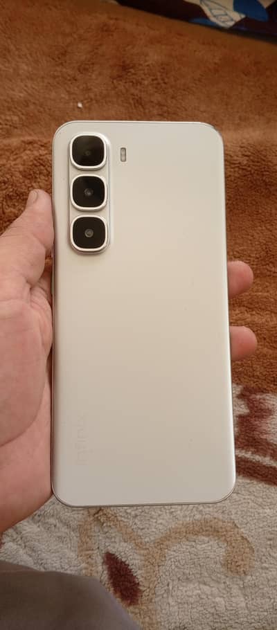 Infinix Hot 60 Pro+
