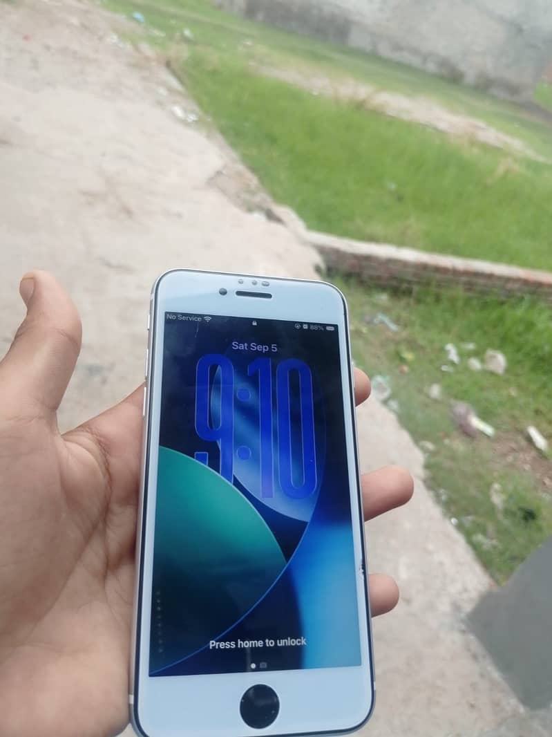 Apple iPhone SE 2