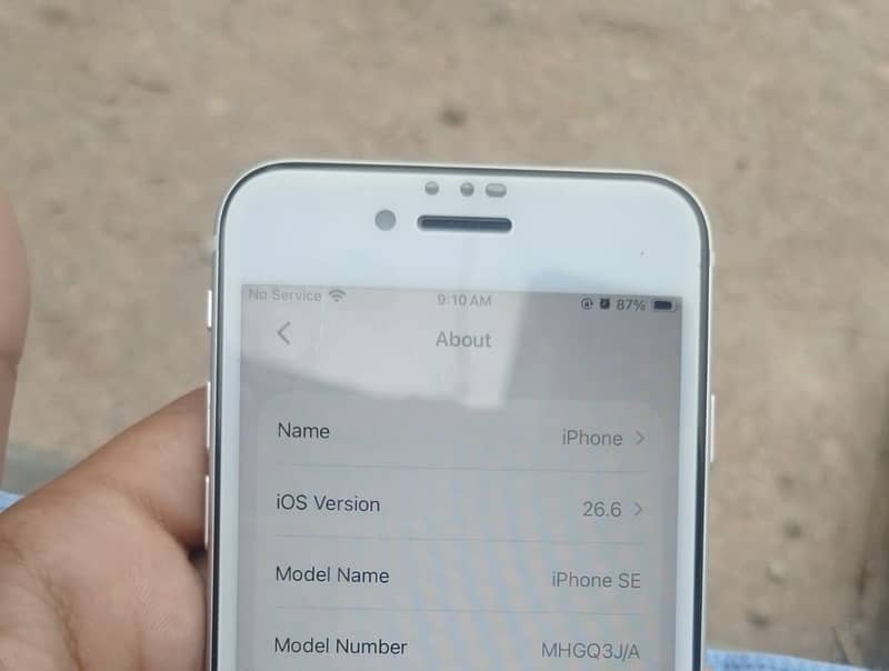 Apple iPhone SE 3