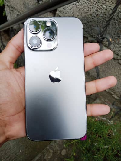Apple iPhone 13 Pro