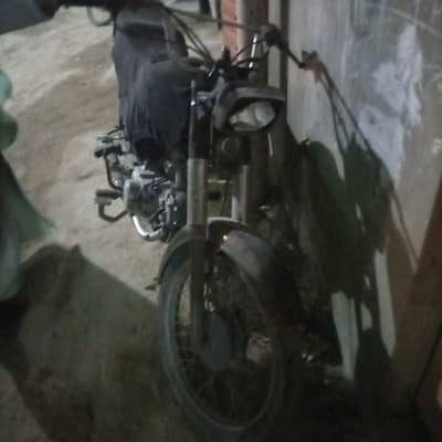 Honda CD 70 2017