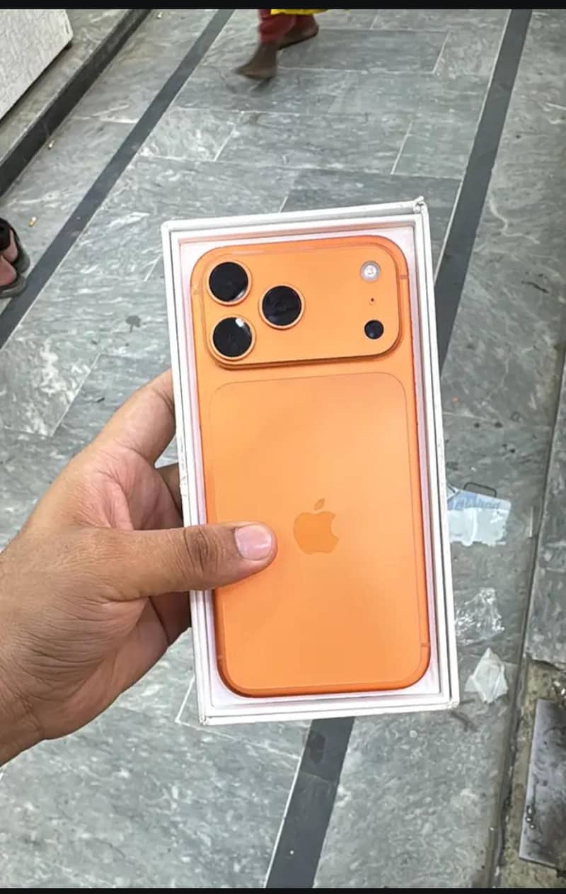 Apple iPhone 17 Pro Max 0