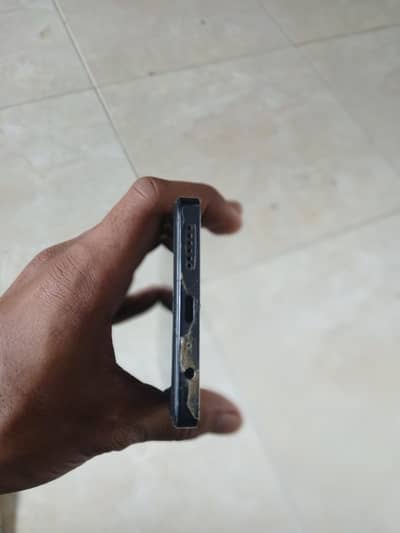 Tecno CAMON 20