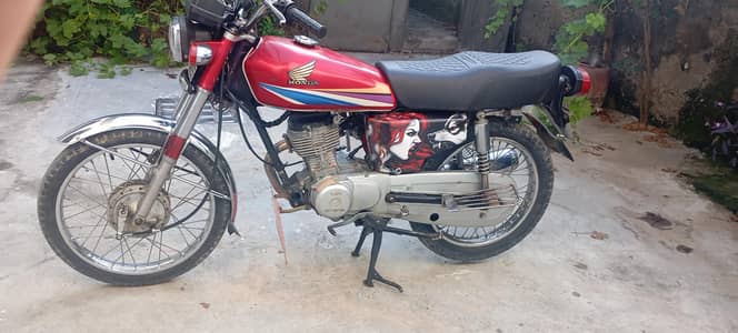 Honda CG 125 2009 model total genuine non accidental
