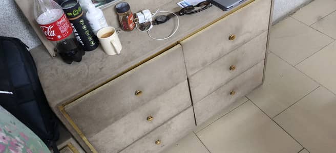 Bed Set for Sale without Mattress