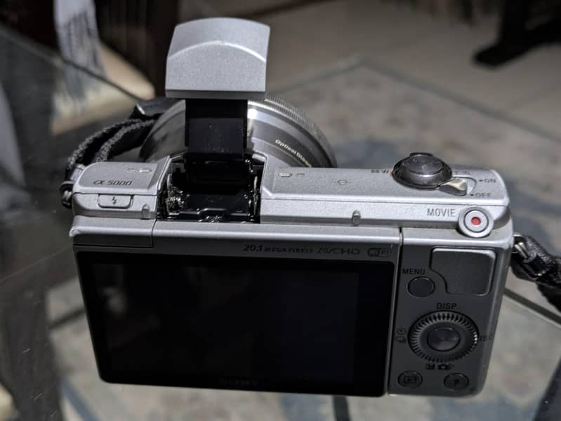 Sony Alpha a5000 4