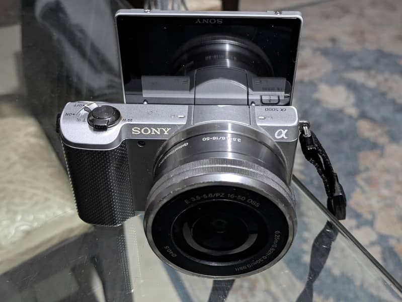 Sony Alpha a5000 7