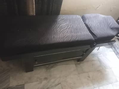 Facial Bed For sale In Rawalpindi whatsapp number 0333 5161709