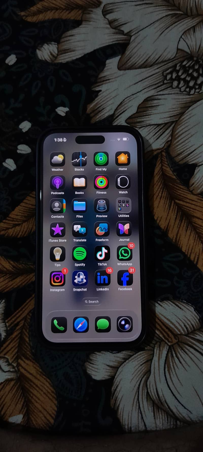 Apple iPhone 14 Pro 2
