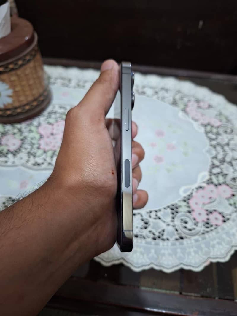 Apple iPhone 13 Pro 6