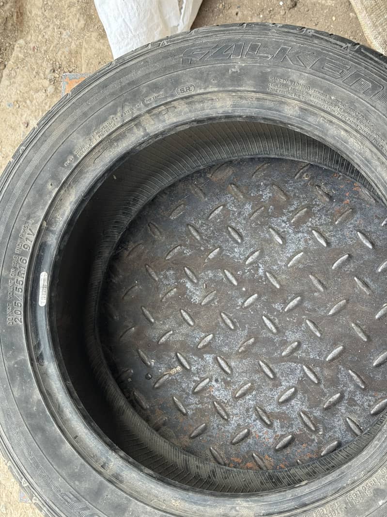 Car tyre 2