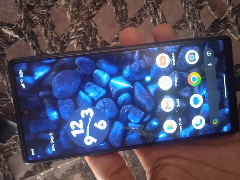 Google Pixel 6a 1