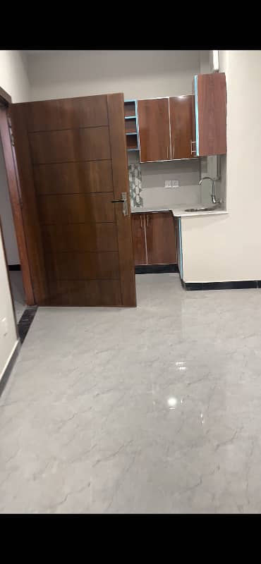 Flat available for rent