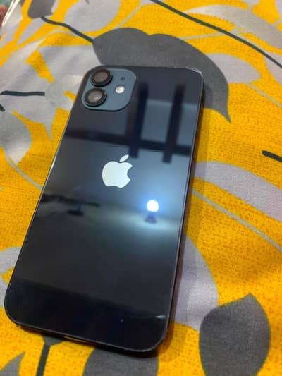 IPhone 12 factory unlock