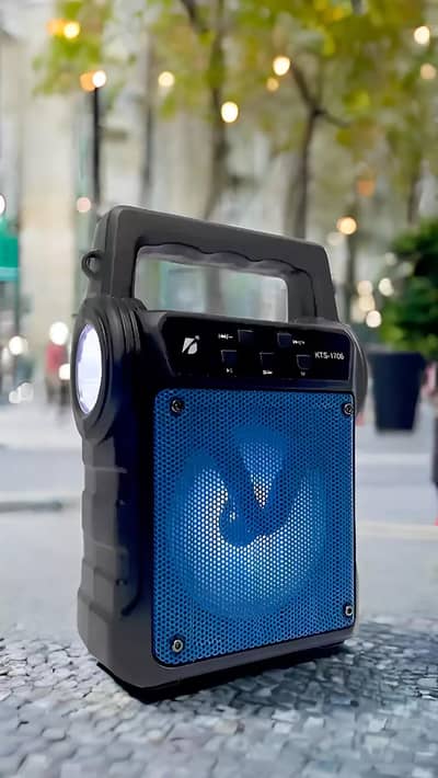 speaker solar