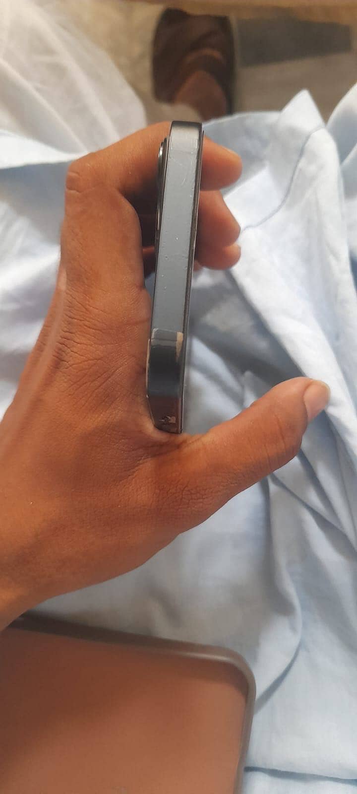 Apple iPhone 13 2