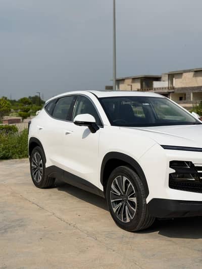Jetour Dashing 2025 | Bumper to Bumper Genuine | 12,000 KM