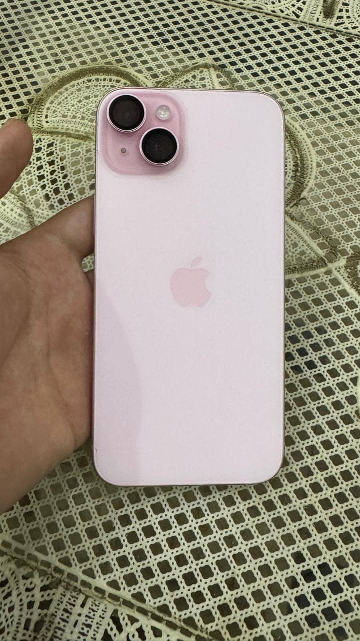 Apple iPhone 15 plus 2