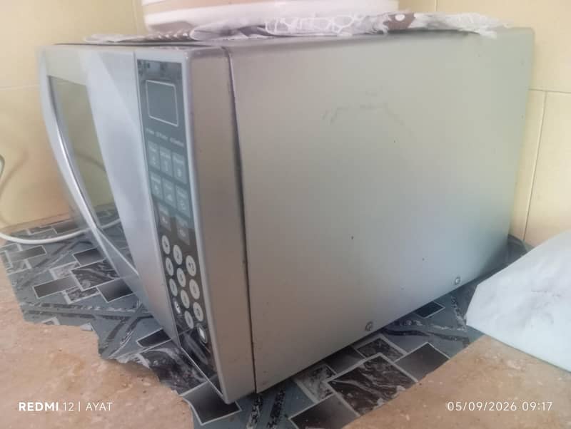 Microwave 1