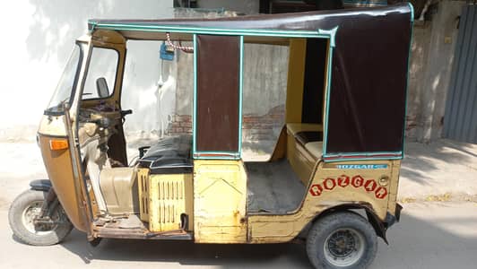 ROZGHAR Auto Rikshaw for Sale