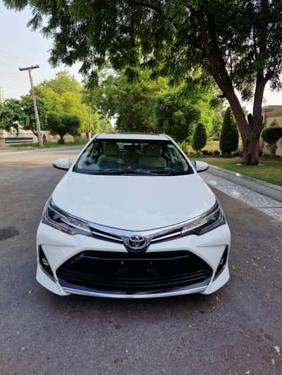 Toyota Altis Grande X CVT-i 1.8 Beige Interior 2022