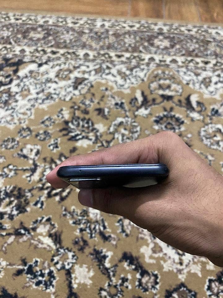 OPPO A76 8