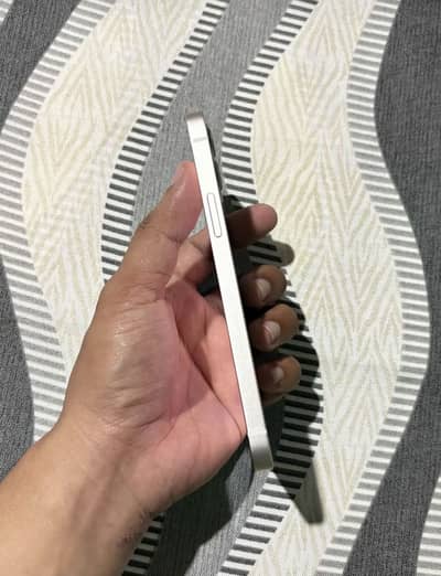 Apple iPhone 12 factory unlock 64gb