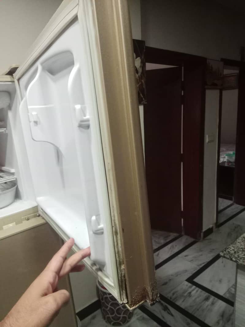 waves medium size Refrigerator 4