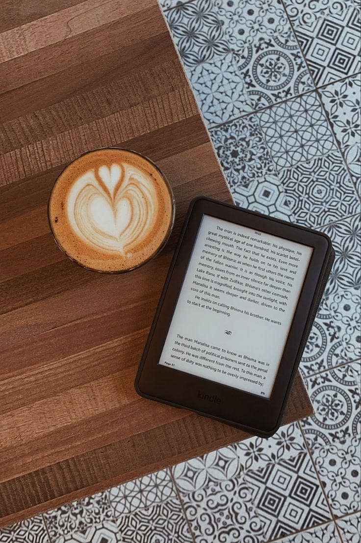 10gen 8gb basic Amazon kindle. 2