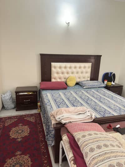 Complete bed set for sale