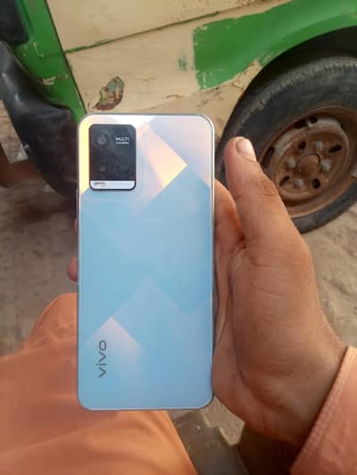 Vivo Y21