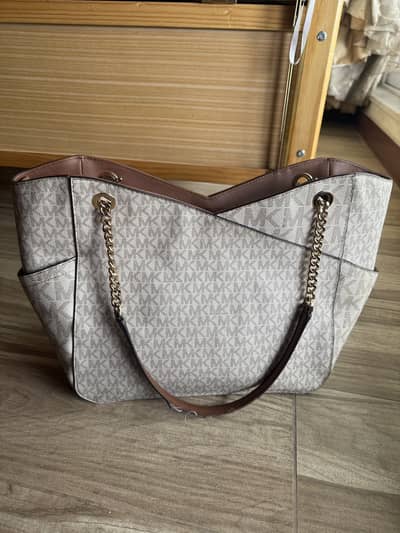 MK tote bag. Used gently. Condition 8/10.