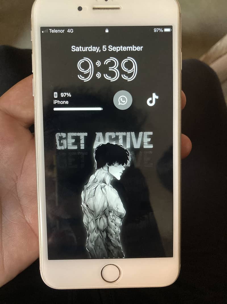 Apple iPhone 8 Plus 2