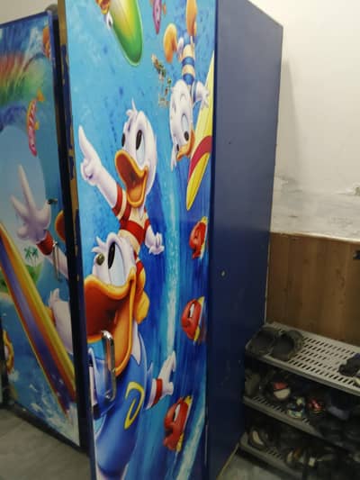 kids Almaari (wardrobe) 6X4 feet