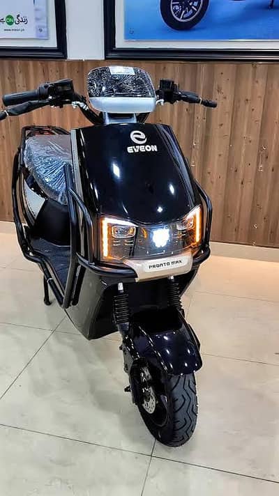 Eveon pronto max Scooty 2026 model 2 month use