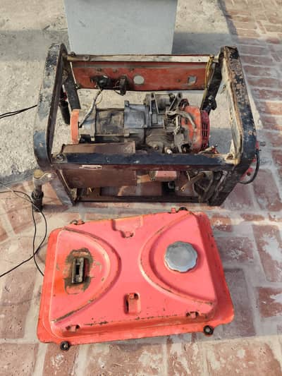 pora ghr chalany wala Generator for sale