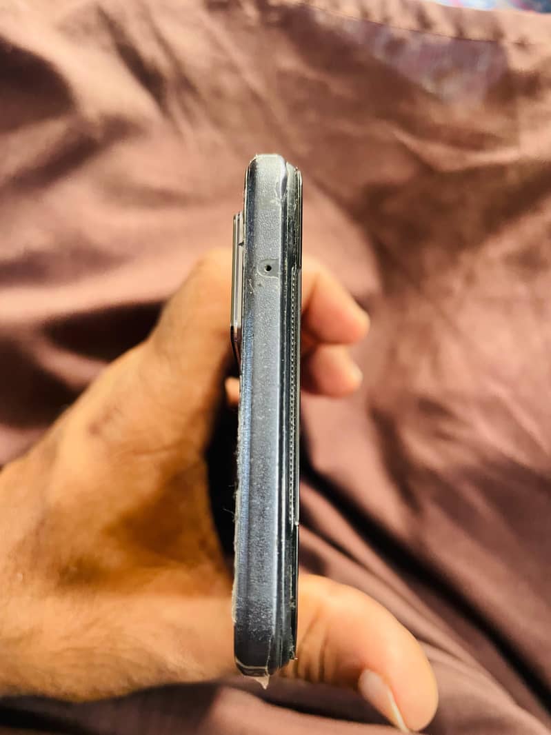 Vivo V21 2