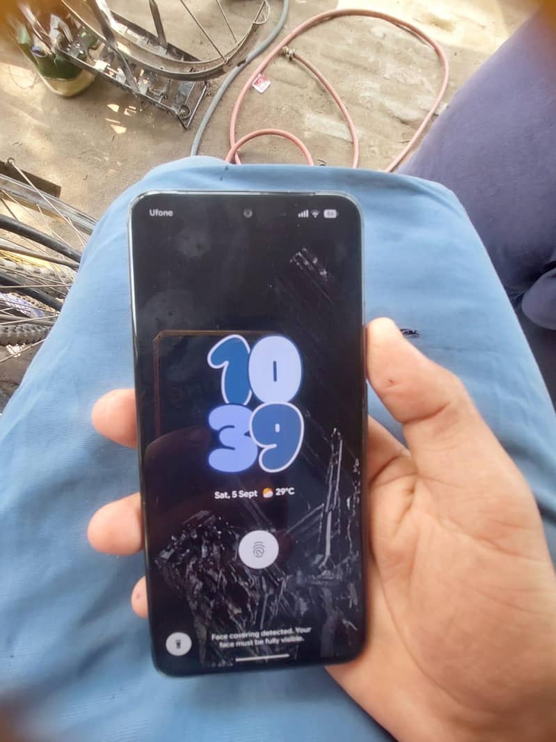 Google Pixel 8 2