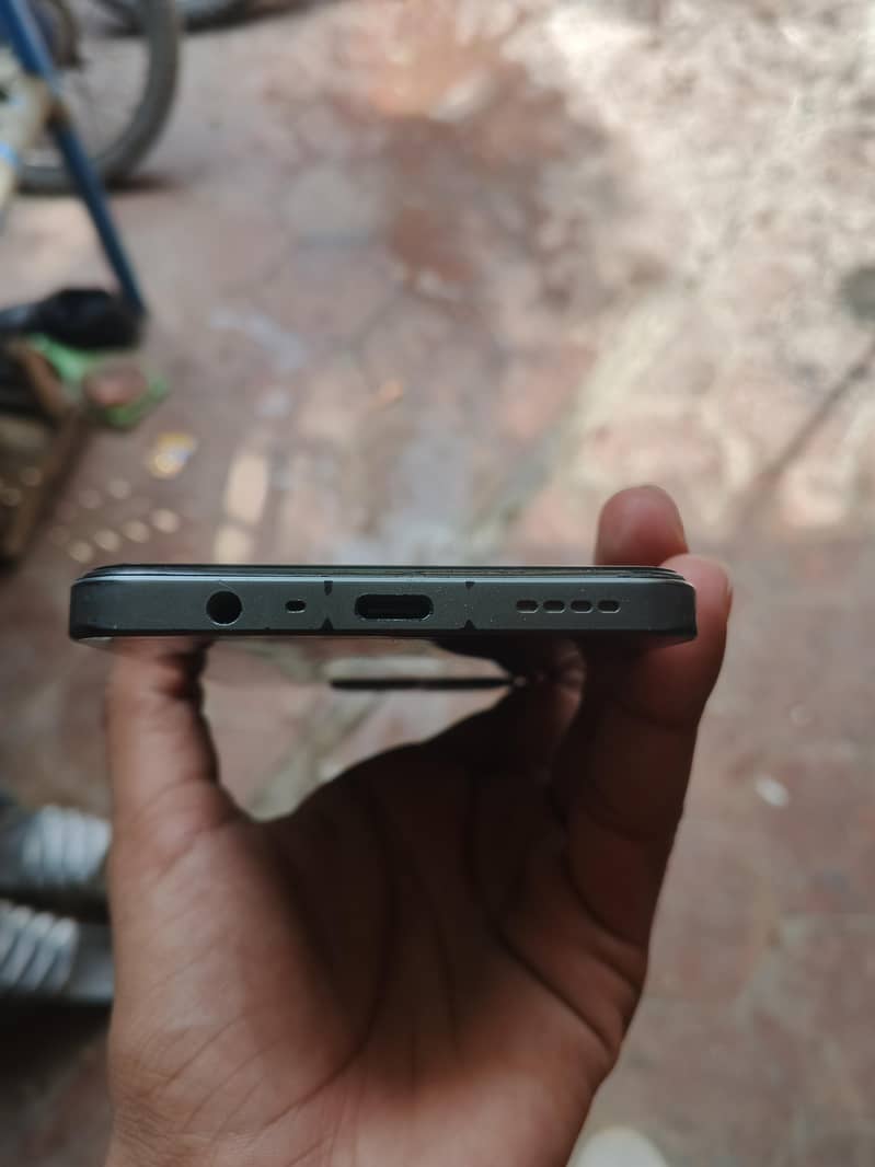Realme C61 2