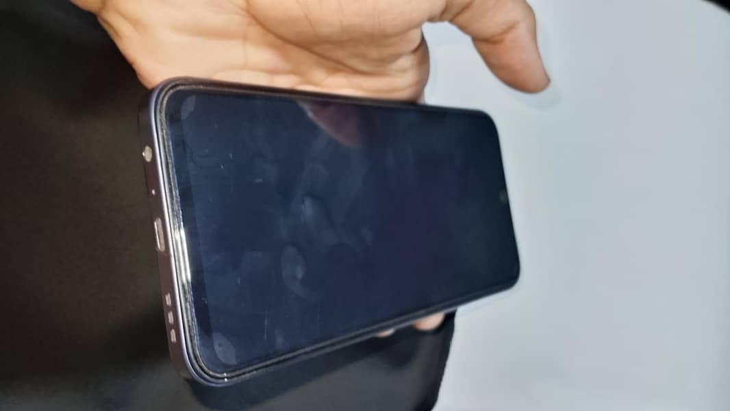 OPPO A6k 0