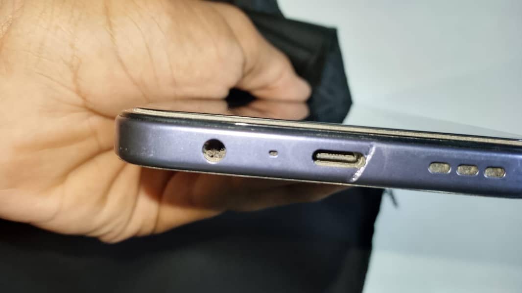 OPPO A6k 3