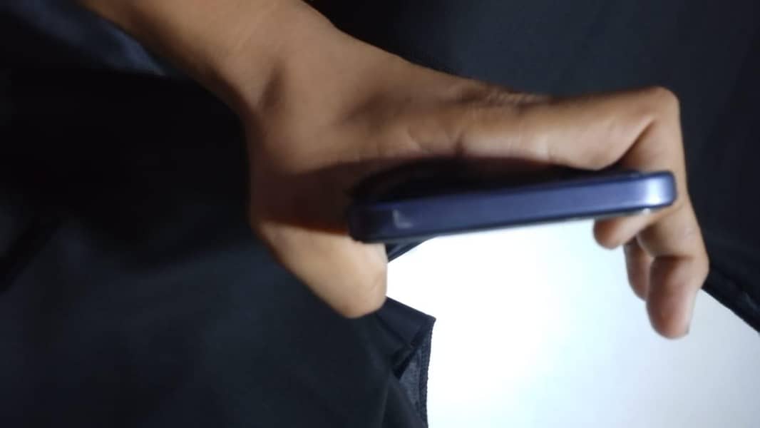 OPPO A6k 4