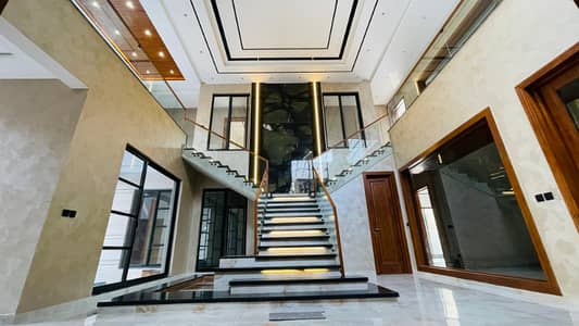 This Property Is Situated At A Very Beautiful Location Near To Main Road Near To Market